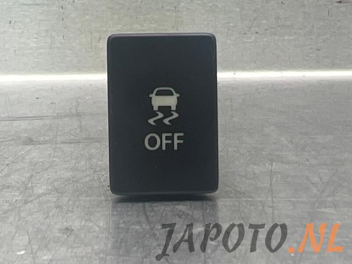 Usados Interruptor ESP Suzuki Swift (ZC/ZD) 1.2 Dual Jet 16V Precio € 10,45 Norma de margen ofrecido por Japoto Parts B.V.