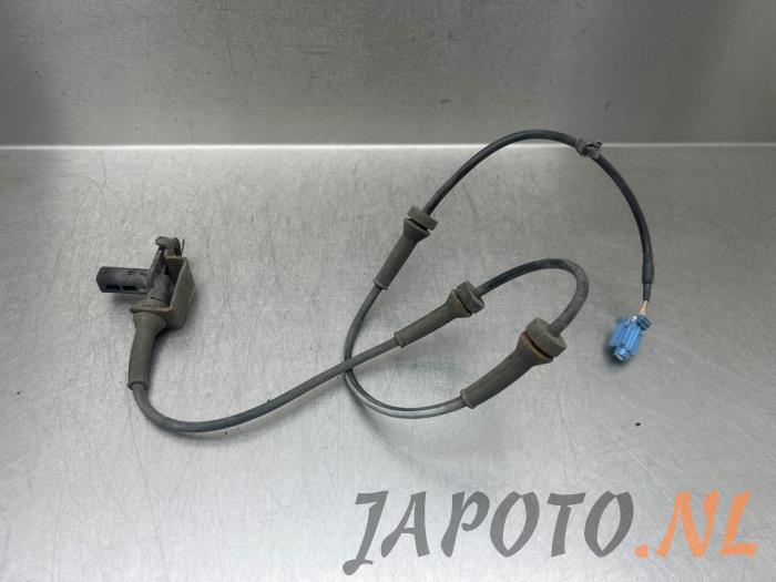 Begagnade ABS-sensor Nissan 350 Z (Z33) 3.5 V6 24V Pris € 26,25 Marginaltabell erbjuds av Japoto Parts B.V.