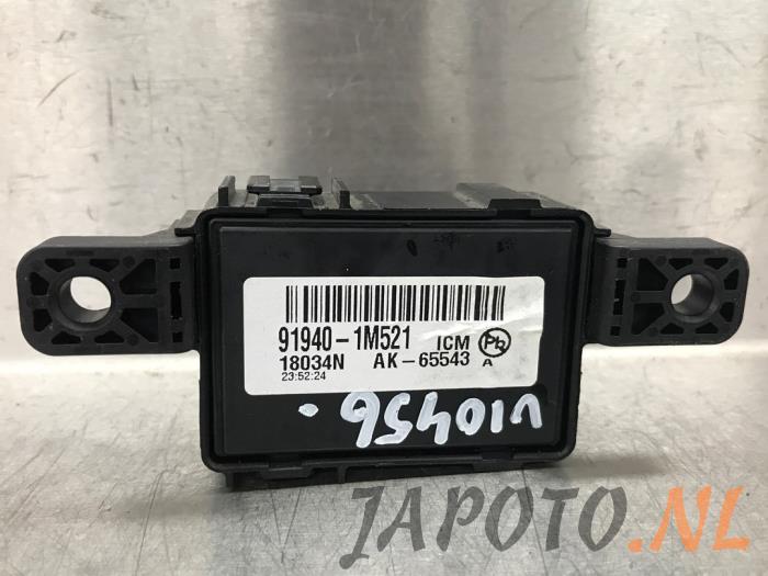Begagnade Däcktrycksmodul Kia Picanto (JA) 1.0 T-GDI 12V Pris € 31,45 Marginaltabell erbjuds av Japoto Parts B.V.