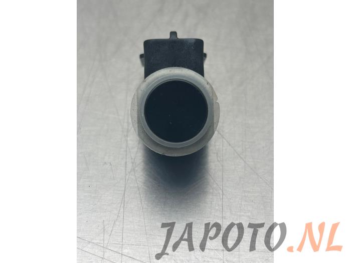 Usados Sensor PDC Nissan Juke (F16) 1.0 DIG-T 12V Precio € 41,99 Norma de margen ofrecido por Japoto Parts B.V.