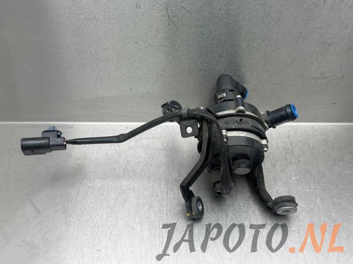 Begagnade Vattenpump Kia Niro I (DE) 1.6 GDI PHEV Pris € 52,45 Marginaltabell erbjuds av Japoto Parts B.V.