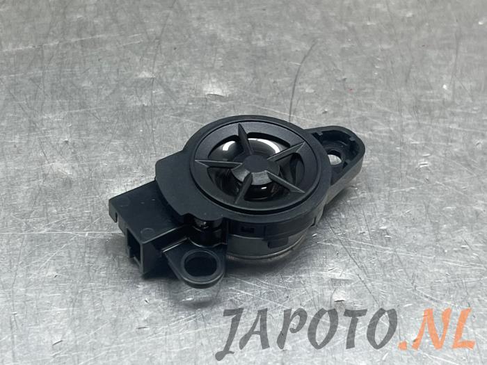 Begagnade Diskanthögtalare Nissan Juke (F16) 1.0 DIG-T 12V Pris € 26,24 Marginaltabell erbjuds av Japoto Parts B.V.