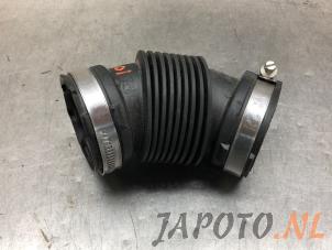 Usagé Tuyau d'aspiration air Nissan Juke (F16) 1.0 DIG-T 12V Prix € 48,39 Prix TTC proposé par Japoto Parts B.V.