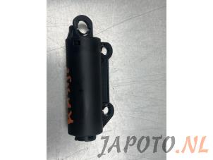 Begagnade Gasfjäder, skydd, instrumentbräda Toyota Corolla (E21/EA1/EH1) 1.8 16V Hybrid Pris € 19,95 Marginaltabell erbjuds av Japoto Parts B.V.