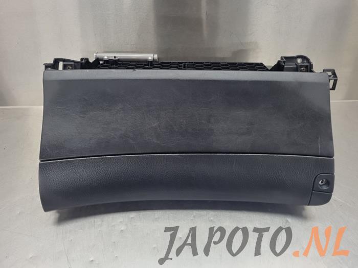 Begagnade Handskfack Lexus GS (..S19) 300 3.0 24V VVT-i Pris € 62,95 Marginaltabell erbjuds av Japoto Parts B.V.