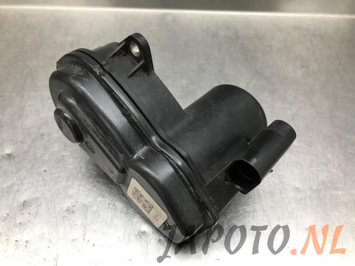 Gebrauchte Handbremse Motor Nissan Qashqai (J11) 1.3 DIG-T 160 16V Preis € 104,95 Margenregelung angeboten von Japoto Parts B.V.
