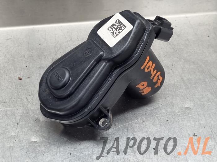 Używane Silnik hamulca postojowego Toyota Corolla (E21/EA1/EH1) 1.8 16V Hybrid Cena € 78,74 Procedura marży oferowane przez Japoto Parts B.V.