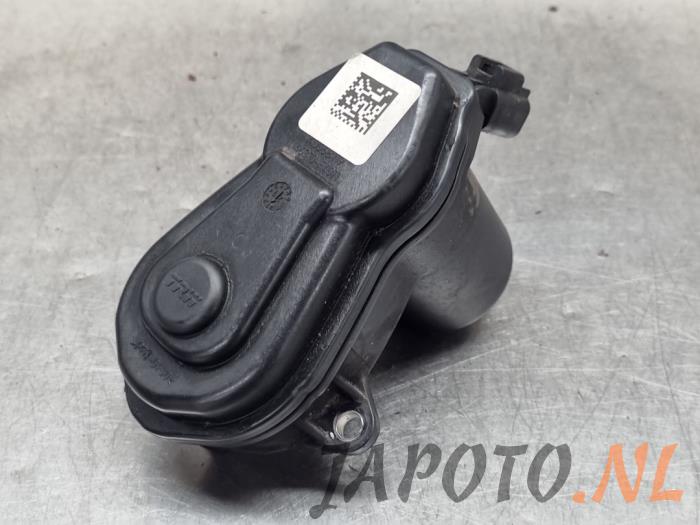 Używane Silnik hamulca postojowego Toyota Corolla (E21/EA1/EH1) 1.8 16V Hybrid Cena € 78,74 Procedura marży oferowane przez Japoto Parts B.V.