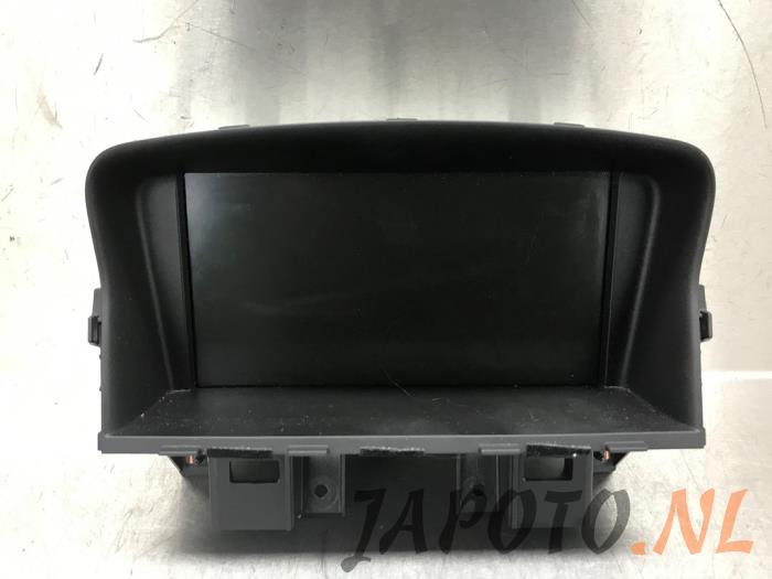 Begagnade Innerdisplay Chevrolet Cruze (305) 1.6 16V VVT Pris € 183,70 Marginaltabell erbjuds av Japoto Parts B.V.