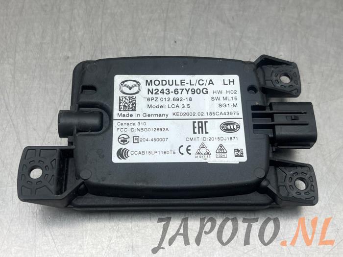 Begagnade Radarsensor Mazda MX-5 RF (ND) 2.0 SkyActiv G-184 16V Pris € 157,49 Marginaltabell erbjuds av Japoto Parts B.V.