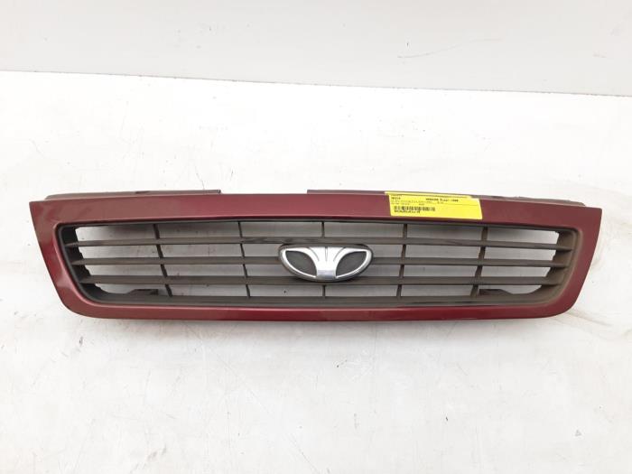 Używane Grill Daewoo Nexia 1.5 GLX,GTX 16V Cena € 10,45 Procedura marży oferowane przez Japoto Parts B.V.