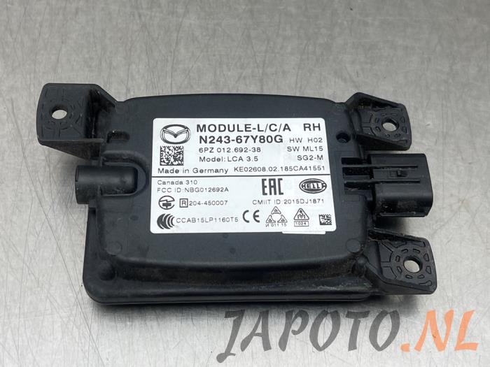 Begagnade Radarsensor Mazda MX-5 RF (ND) 2.0 SkyActiv G-184 16V Pris € 157,49 Marginaltabell erbjuds av Japoto Parts B.V.