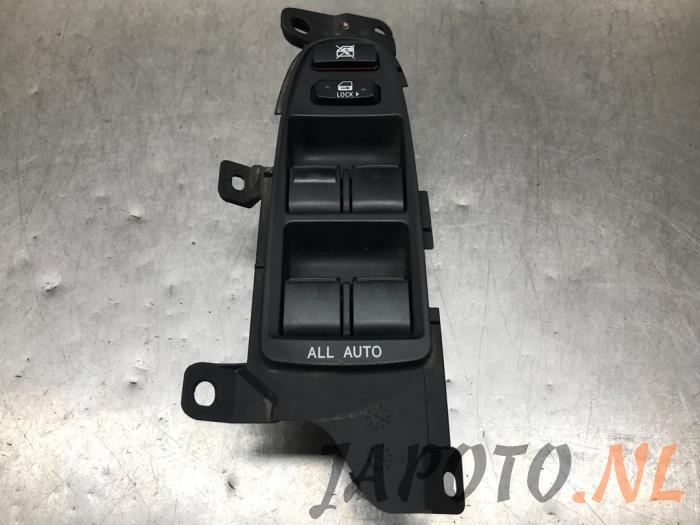 Usados Interruptor combinado de ventanillas Lexus GS (..S19) 300 3.0 24V VVT-i Precio € 78,74 Norma de margen ofrecido por Japoto Parts B.V.