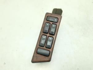 Used Multi-functional window switch Daewoo Espero 1.8 CD Price € 24,95 Margin scheme offered by Japoto Parts B.V.