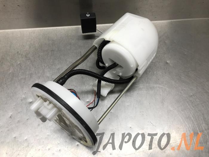 Usagé Pompe essence Mazda MX-5 RF (ND) 2.0 SkyActiv G-184 16V Prix € 104,95 Règlement à la marge proposé par Japoto Parts B.V.