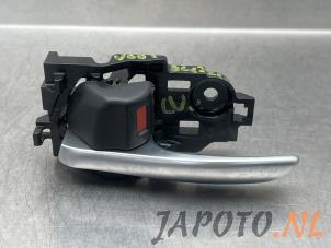 Gebrauchte Türgriff 4-türig links vorne Toyota C-HR (X1,X5) 1.8 16V Hybrid Preis € 14,99 Margenregelung angeboten von Japoto Parts B.V.