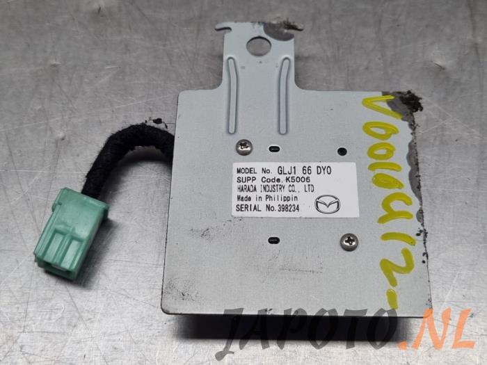 Używane Antena GPS Mazda CX-5 I (KE,GH) 2.0 SkyActiv-G 16V 2WD Cena € 31,49 Procedura marży oferowane przez Japoto Parts B.V.