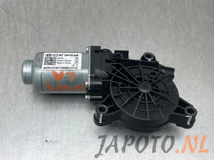 Usados Motor de ventanilla de puerta Hyundai Ioniq EV 38 kWh Precio € 63,46 IVA incluido ofrecido por Japoto Parts B.V.