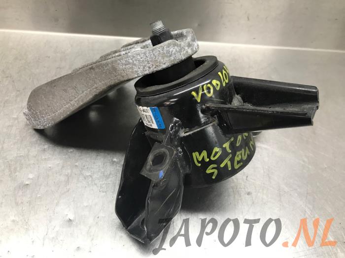 Used Engine mount Hyundai i10 1.0 12V Price € 41,99 Margin scheme offered by Japoto Parts B.V.