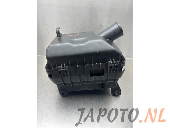 Begagnade Luftfilterhus Mitsubishi ASX 1.6 MIVEC 16V Pris € 52,45 Marginaltabell erbjuds av Japoto Parts B.V.