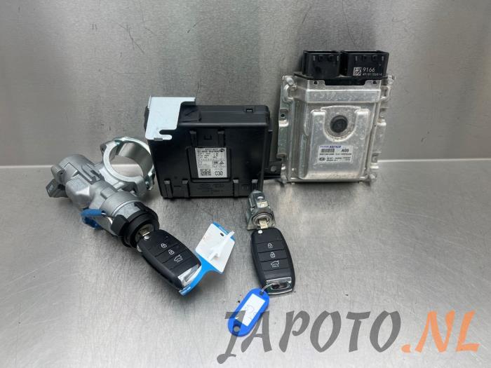 Used Ignition lock + computer Kia Picanto (JA) 1.0 12V Price € 262,45 Margin scheme offered by Japoto Parts B.V.