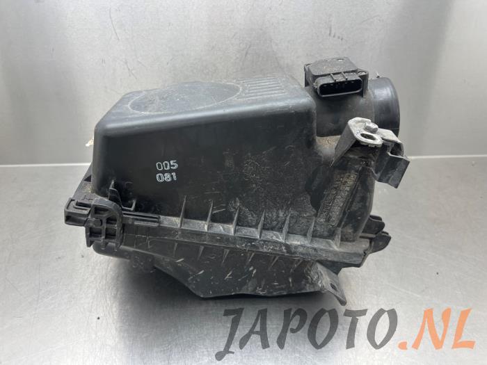 Begagnade Luftfilterhus Toyota Corolla Verso (R10/11) 1.6 16V VVT-i Pris € 36,70 Marginaltabell erbjuds av Japoto Parts B.V.