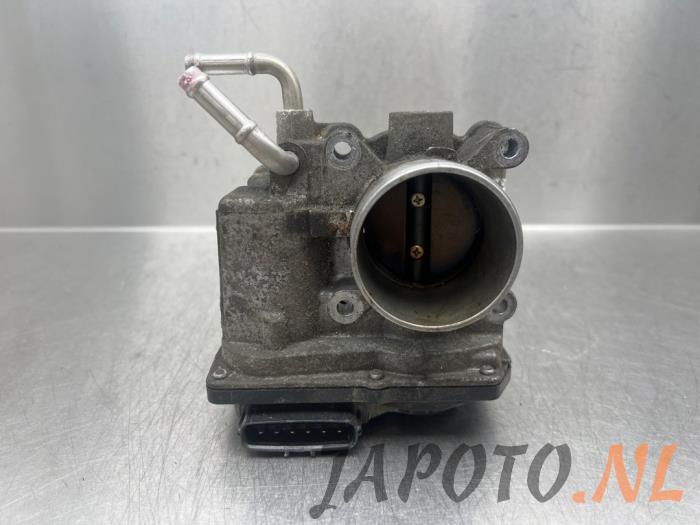 Gebrauchte Drosselklappengehäuse Toyota Corolla Verso (R10/11) 1.6 16V VVT-i Preis € 47,20 Margenregelung angeboten von Japoto Parts B.V.