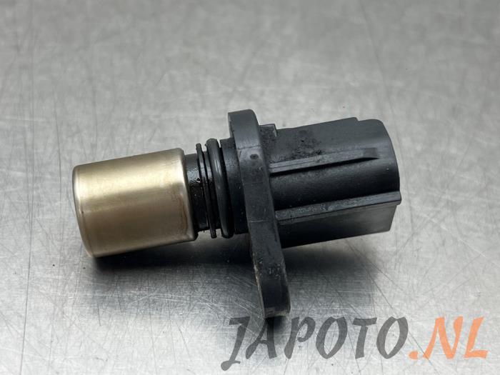 Begagnade Kamaxelsensor Daihatsu Terios (J2) 1.5 16V DVVT 4x2 Euro 4 Pris € 26,20 Marginaltabell erbjuds av Japoto Parts B.V.