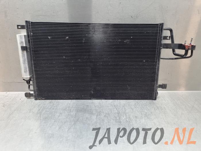 Usagé Radiateur clim Hyundai Tucson (JM) 2.0 16V CVVT 4x2 Prix € 47,25 Règlement à la marge proposé par Japoto Parts B.V.