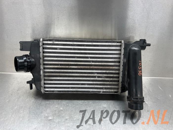 Usagé Intercooler Nissan Micra (K14) 0.9 IG-T 12V Prix € 52,45 Règlement à la marge proposé par Japoto Parts B.V.