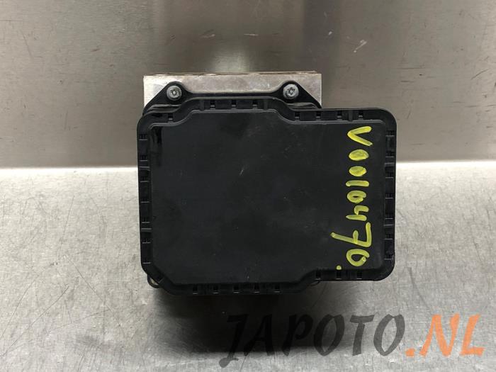 Used ABS pump Honda Jazz (GE6/GE8/GG/GP) 1.4 i-DSi 16V Price € 104,95 Margin scheme offered by Japoto Parts B.V.