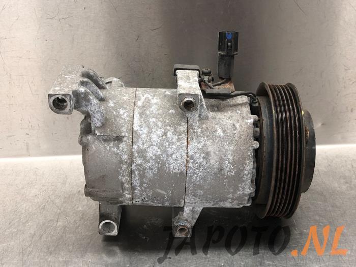 Usagé Compresseur de clim Hyundai iX20 (JC) 1.4i 16V Prix € 78,70 Règlement à la marge proposé par Japoto Parts B.V.