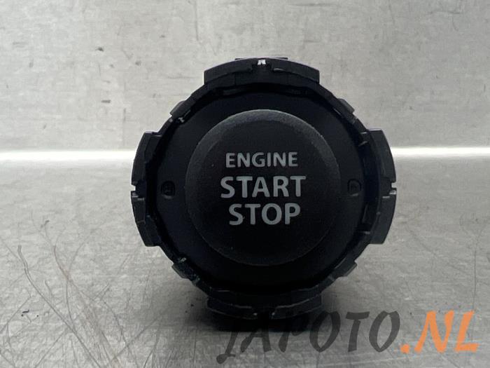 Używane Przelacznik Start/Stop Suzuki Ignis (MF) 1.2 Dual Jet 16V Cena € 15,70 Procedura marży oferowane przez Japoto Parts B.V.