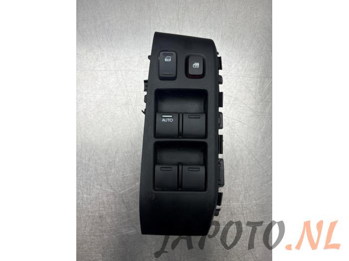 Używane Przelacznik combi okienny Honda Jazz (GE6/GE8/GG/GP) 1.4 VTEC 16V Cena € 36,74 Procedura marży oferowane przez Japoto Parts B.V.