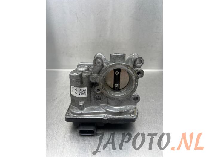 Usagé Boitier papillon Nissan Qashqai (J11) 1.2 DIG-T 16V Prix € 52,45 Règlement à la marge proposé par Japoto Parts B.V.