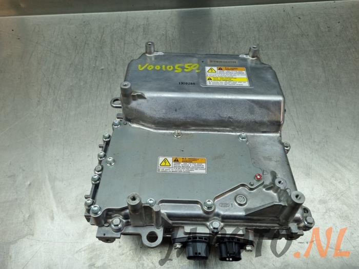 Usagé Transfer module 4x4 Mitsubishi Outlander (GF/GG) 2.0 16V PHEV 4x4 Prix € 367,49 Règlement à la marge proposé par Japoto Parts B.V.