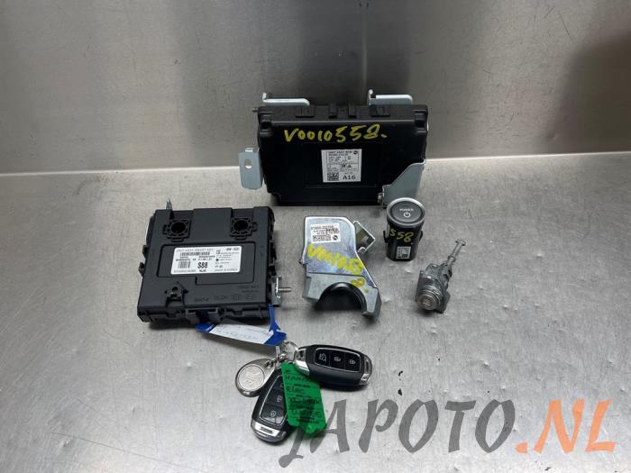 Used Ignition lock + computer Hyundai Kona (OS) 64 kWh Price € 262,45 Margin scheme offered by Japoto Parts B.V.