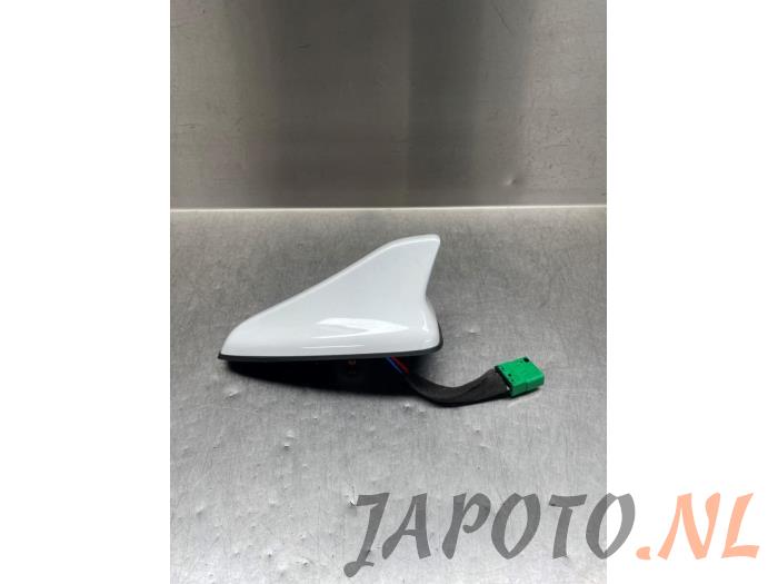 Używane Antena Kia Niro I (DE) 1.6 GDI PHEV Cena € 103,95 Procedura marży oferowane przez Japoto Parts B.V.