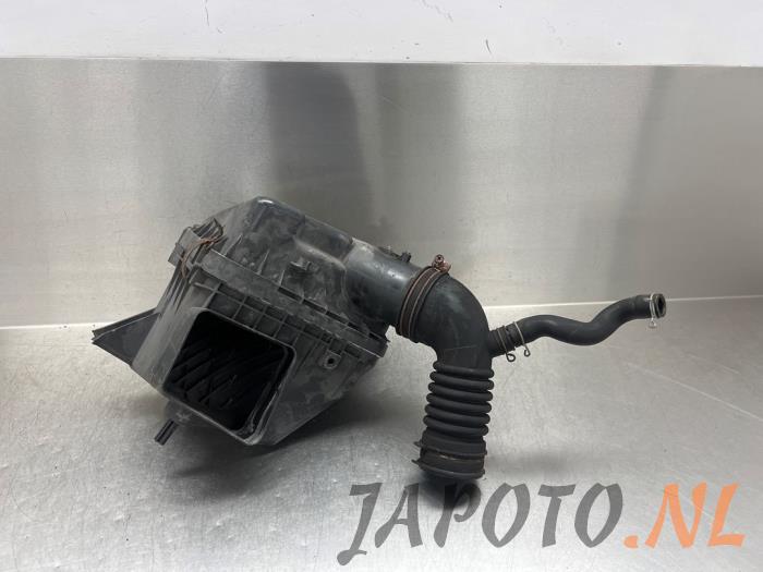 Gebrauchte Luftfiltergehäuse Lexus IS 220 Preis € 52,49 Margenregelung angeboten von Japoto Parts B.V.