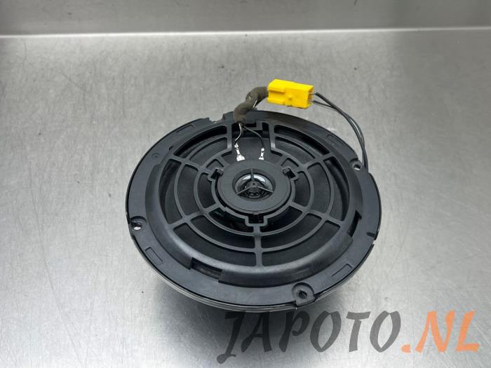 90f9bf5f-17e5-4ca0-926f-