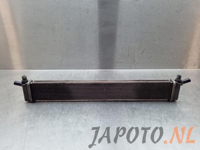 Usagé Radiateur Toyota Auris (E18) 1.8 16V Hybrid Prix € 103,95 Règlement à la marge proposé par Japoto Parts B.V.