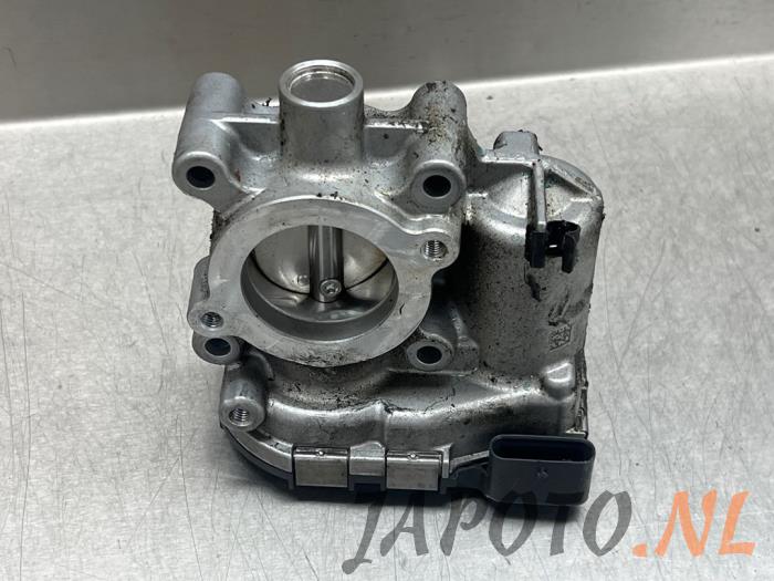 Usagé Boîtier accélérateur Nissan Juke (F16) 1.0 DIG-T 12V Prix € 104,95 Règlement à la marge proposé par Japoto Parts B.V.
