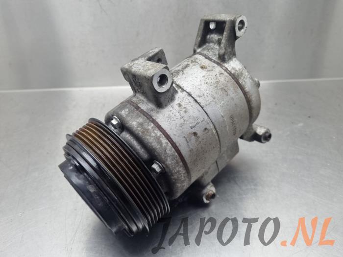 Usagé Compresseur de clim Mazda CX-5 II (KF) 2.0 SkyActiv-G 165 16V 2WD Prix € 241,45 Règlement à la marge proposé par Japoto Parts B.V.