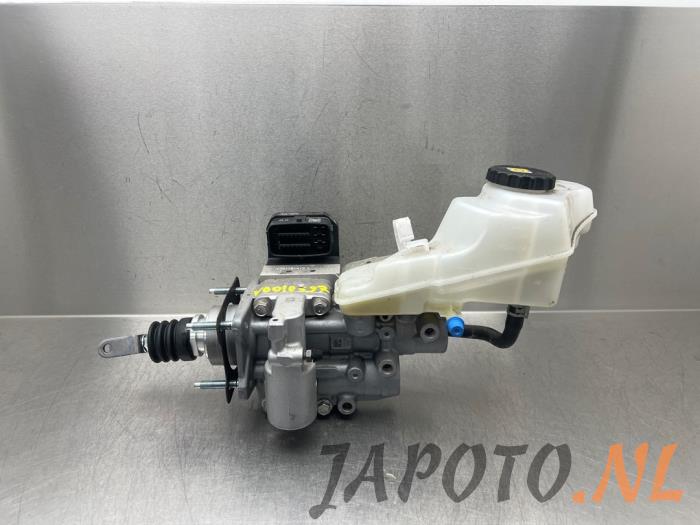 Begagnade Huvudcylinder Toyota Corolla (E21/EA1/EH1) 2.0 16V Hybrid Pris € 236,25 Marginaltabell erbjuds av Japoto Parts B.V.