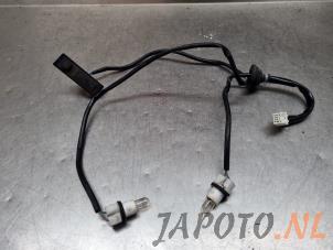 Używane Oswietlenie tablicy rejestracyjnej Nissan Juke (F15) 1.6 16V Cena € 24,99 Procedura marży oferowane przez Japoto Parts B.V.