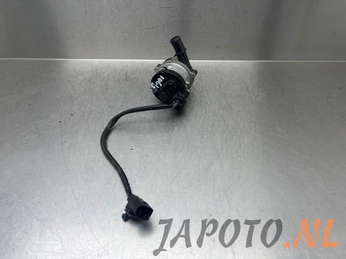 Begagnade Vattenpump Kia Niro I (DE) 1.6 GDI Hybrid Pris € 52,45 Marginaltabell erbjuds av Japoto Parts B.V.