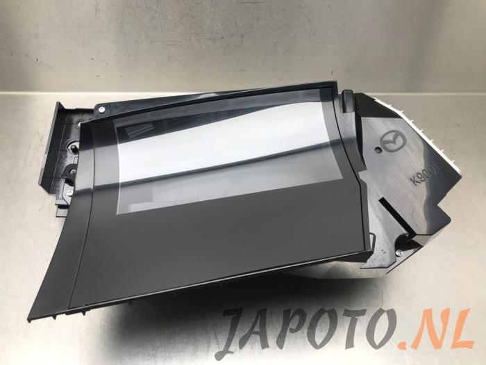 Gebrauchte Frontscheibenanzeige Mazda 3 Sport (BP) 2.0 SkyActiv-X M Hybrid 16V Preis € 367,45 Margenregelung angeboten von Japoto Parts B.V.