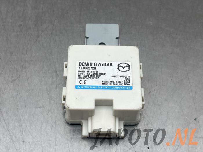 Używane Modul keyless vehicle Mazda 3 Sport (BP) 2.0 SkyActiv-X M Hybrid 16V Cena € 41,95 Procedura marży oferowane przez Japoto Parts B.V.