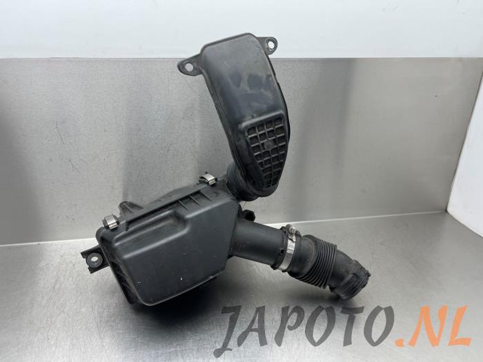 Begagnade Luftfilterhus Nissan Juke (F16) 1.0 DIG-T 117 12V Pris € 131,24 Marginaltabell erbjuds av Japoto Parts B.V.