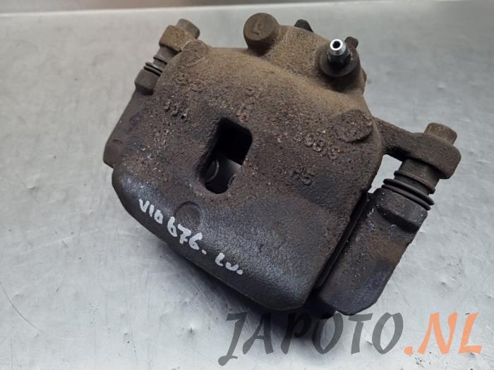 Usagé Etrier de frein avant gauche Kia Picanto (JA) 1.0 12V Prix € 15,70 Règlement à la marge proposé par Japoto Parts B.V.